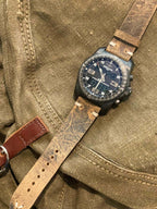 Cinturino vitello vintage marrone 20mm artigianale con patina naturale per Omega Speedmaster — Milano Straps