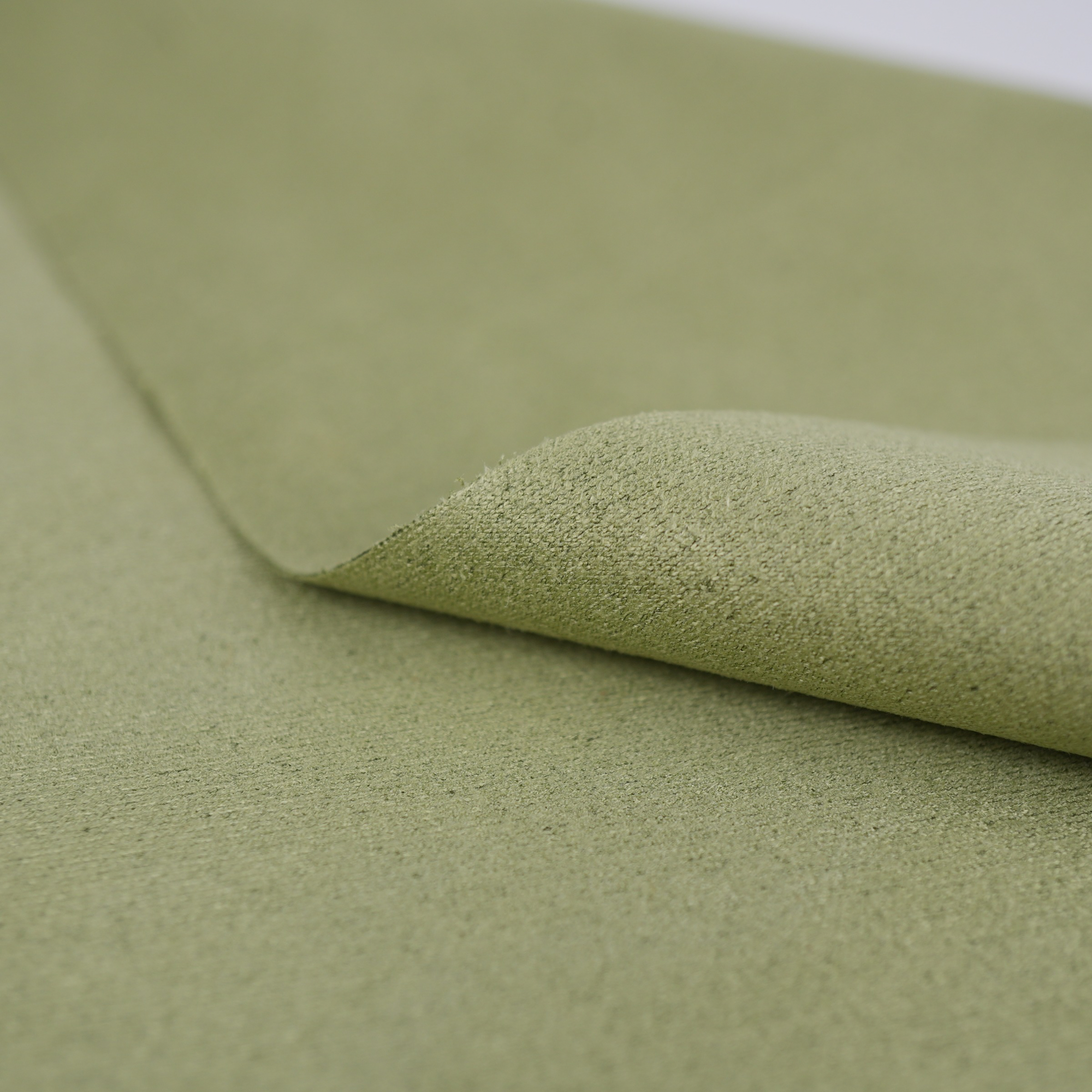 Panno microfibra suede su Rolex per pulizia sicura
